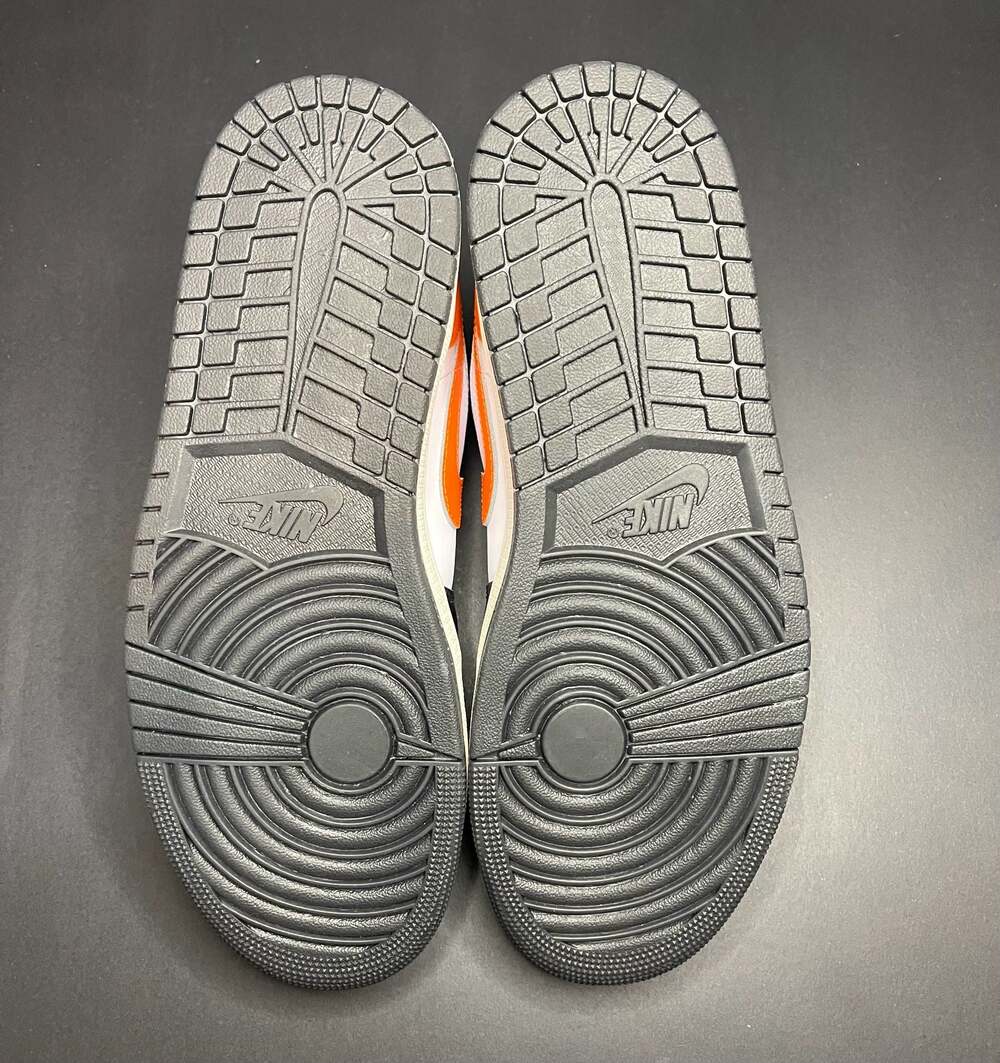 Nike Air Jordan 1 Low ‘Shattered Backboard’ size:10.5m (553558-081) - Picture 5 of 6